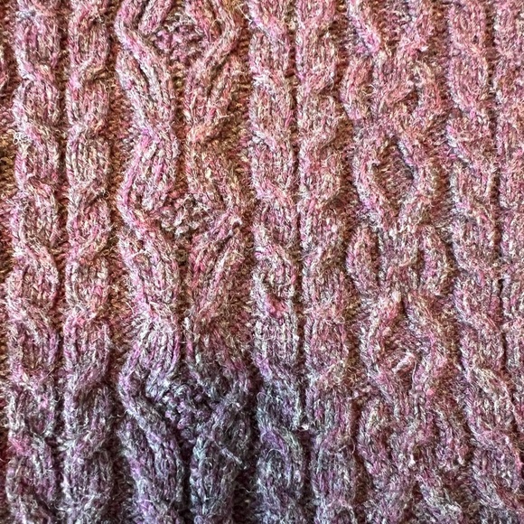 Joseph Abboud men’s cable knit pull over wool blend purple sweater. Size small. - Picture 3 of 8